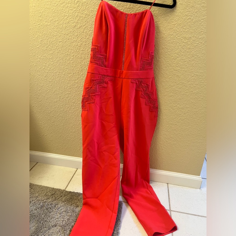 Beautiful jumpsuit - Picture 5 of 8